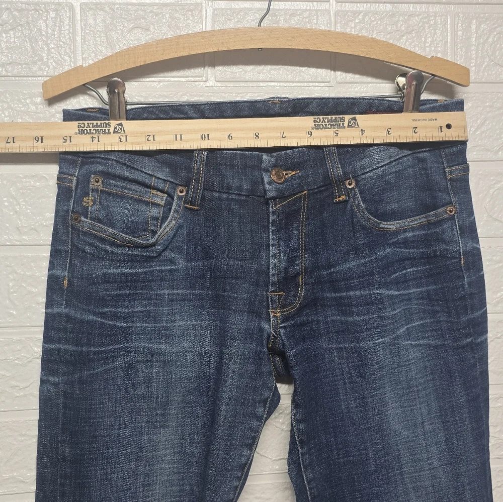 Women's Distressed Premium Cotton Blue Denim Jeans By Seven7 Size 30 - Picture 10 of 12